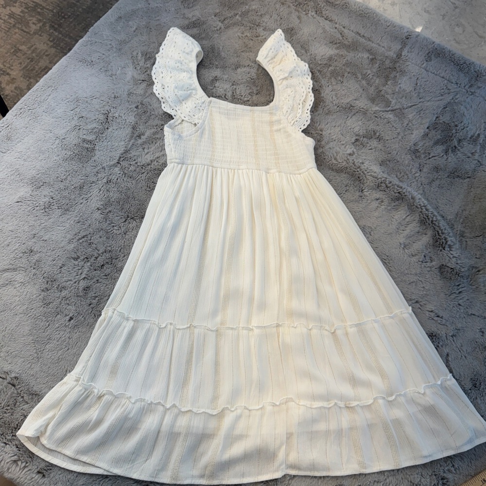 White w/ Metallic Thread Smocked Eyelet Ruffle Sleeve Tiered Mini Dress Small - Picture 11 of 16